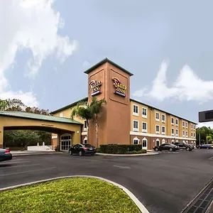 Sleep & International Airport Hotel